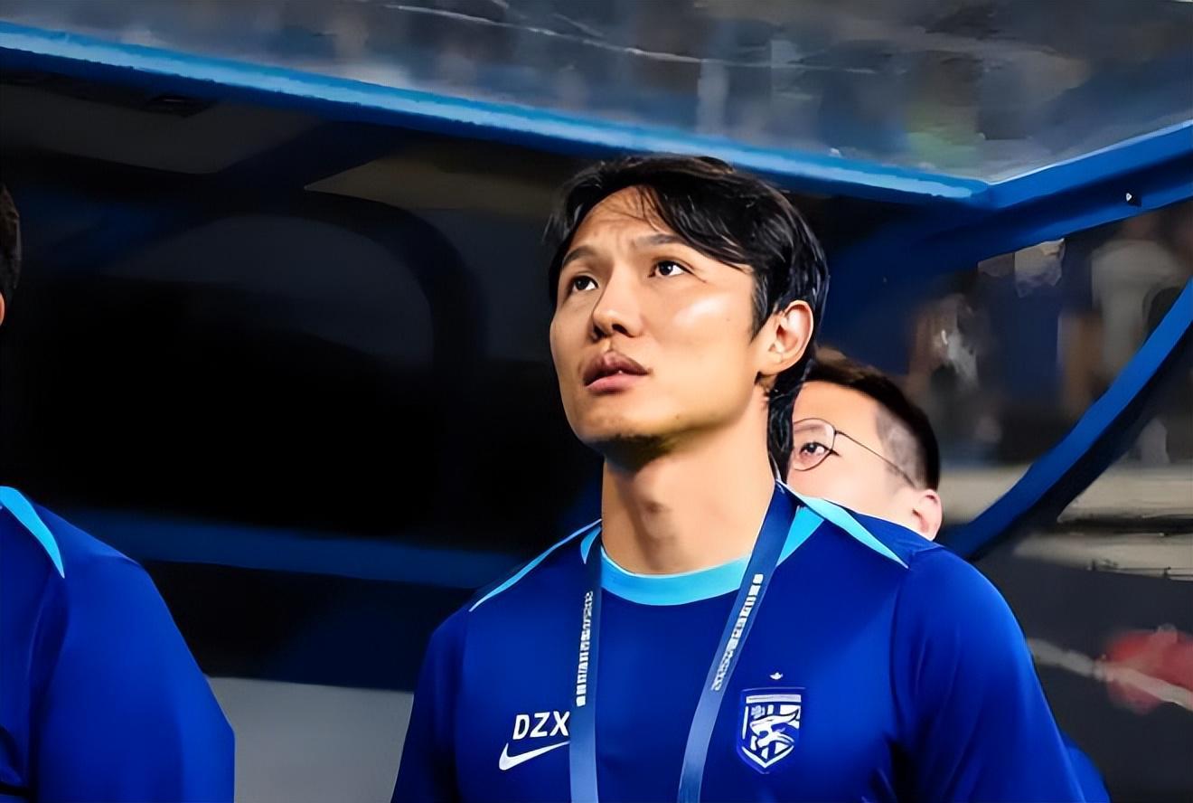 委内瑞拉中锋成武汉三镇新援热门，曾为本菲卡出战，效率堪比金靴