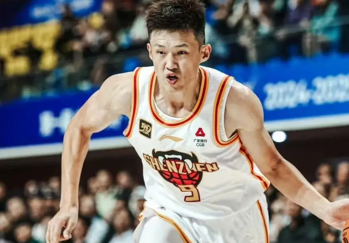 正式退出，周鹏遗憾，原因曝光，距离纪录只差1场，娇妻期待|里程碑|深圳男篮|篮板|赛季|男篮_新浪体育_新浪新闻