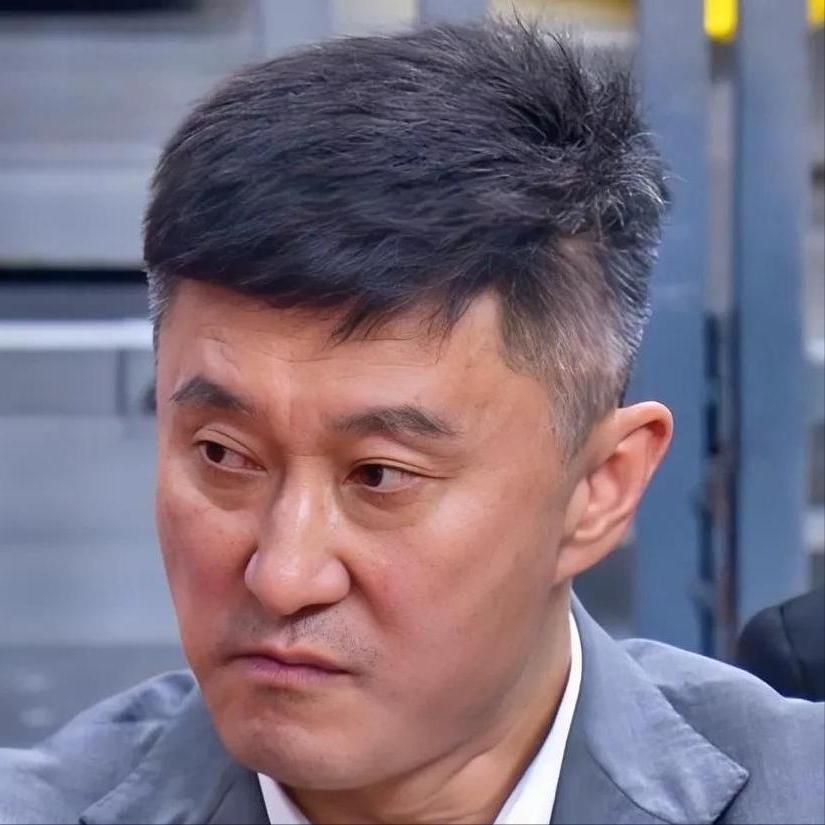 博鱼体育官方网站-杜锋不再隐瞒!赛后回应广东男篮输球原因,原来伤病只是冰山一角