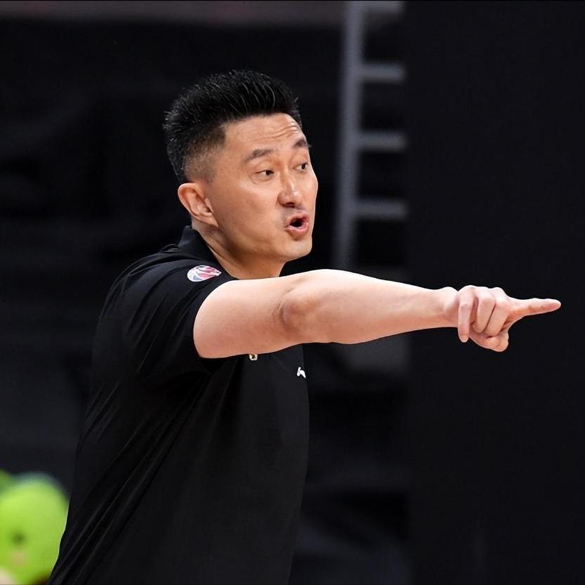 博鱼体育官方网站-杜锋不再隐瞒!赛后回应广东男篮输球原因,原来伤病只是冰山一角